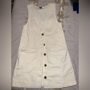 American Eagle Outfitters Cream Sleeveless Top